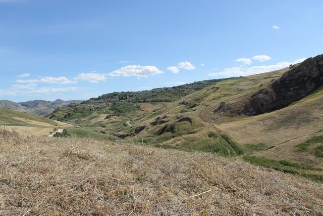 TERRENO E CASA TAMBUZZO CDA CINIE