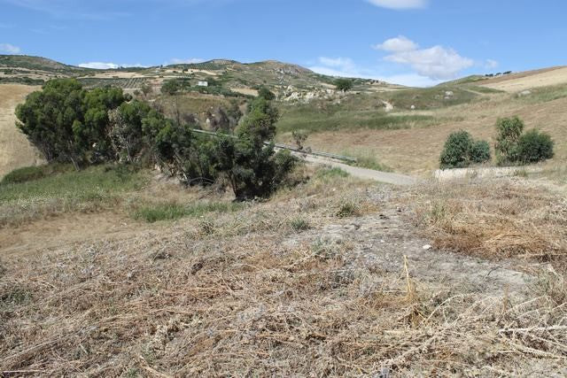 TERRENO E CASA TAMBUZZO CDA CINIE