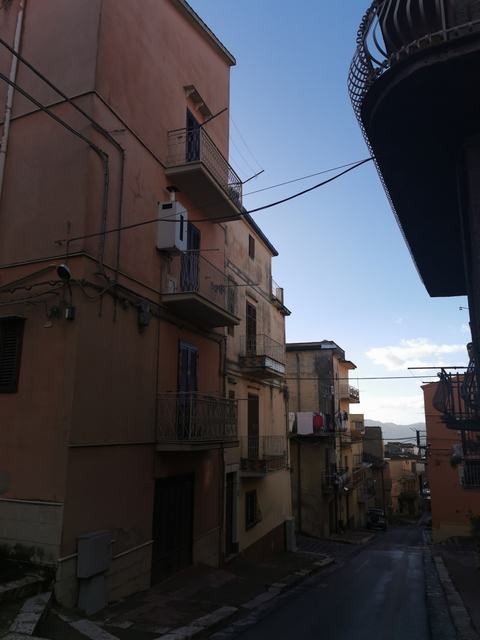 CASA CARUBIA VIA PERCIO'