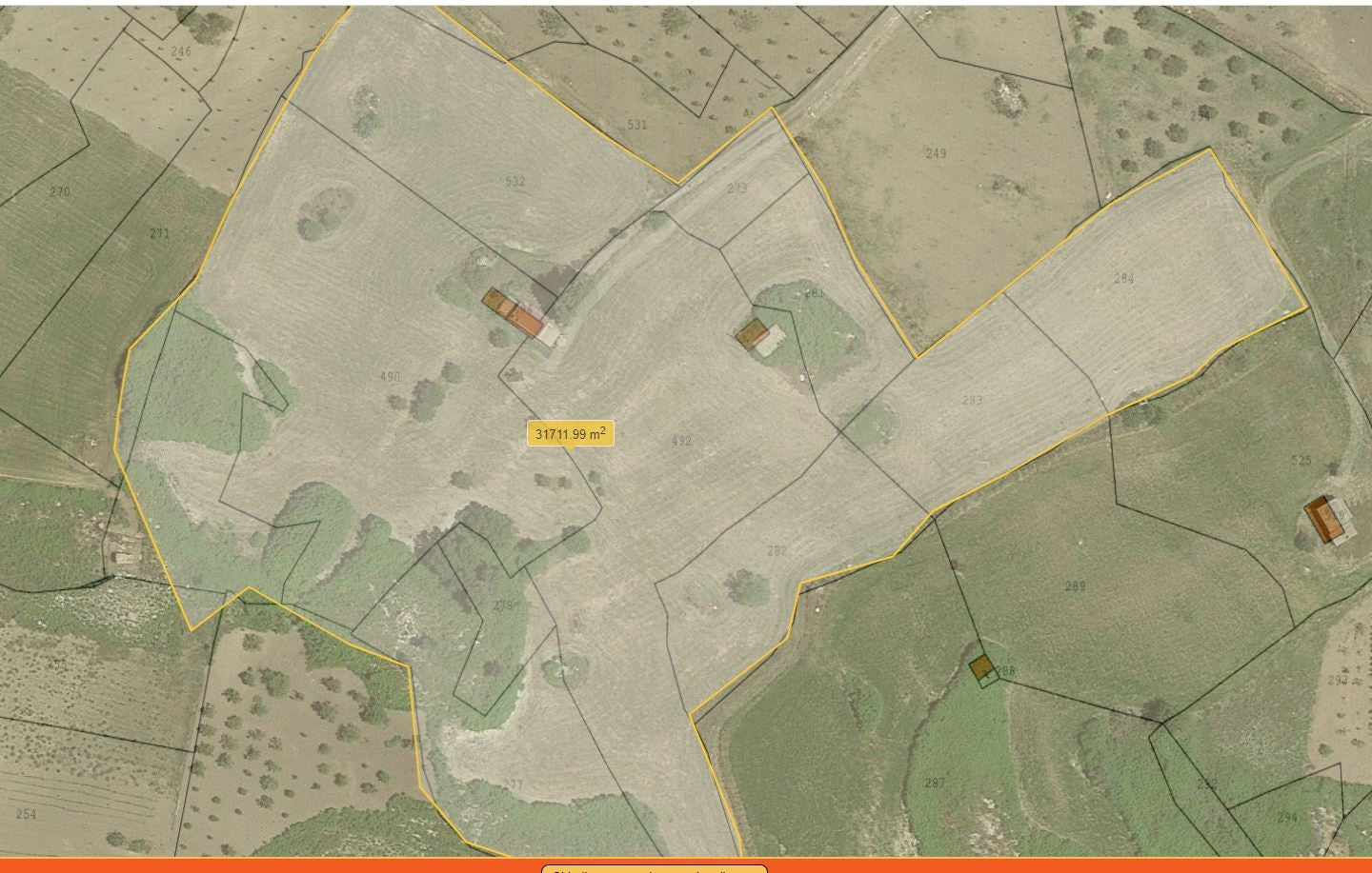 HOUSE AND LAND PARRINO IN CONTRADA CABIBI (ALESSANDRIA)