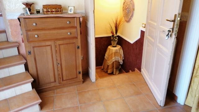 CASA TRAINA CUTRONE VICOLO NUARA