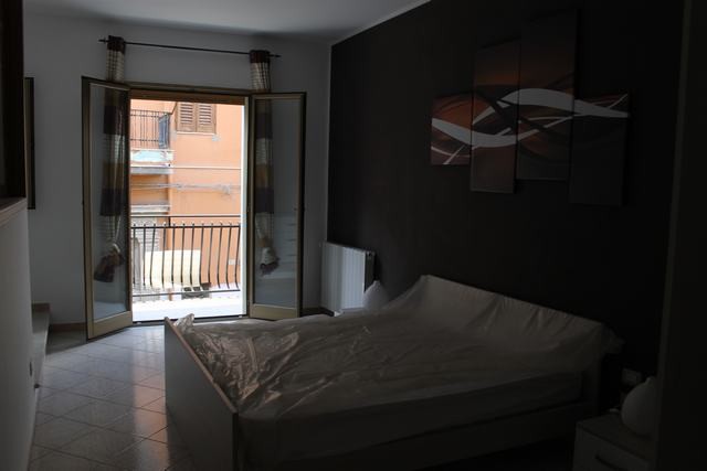 APT VIZZI PRIMO PIANO E PIANO TERRA - VIA CINQUEMANI