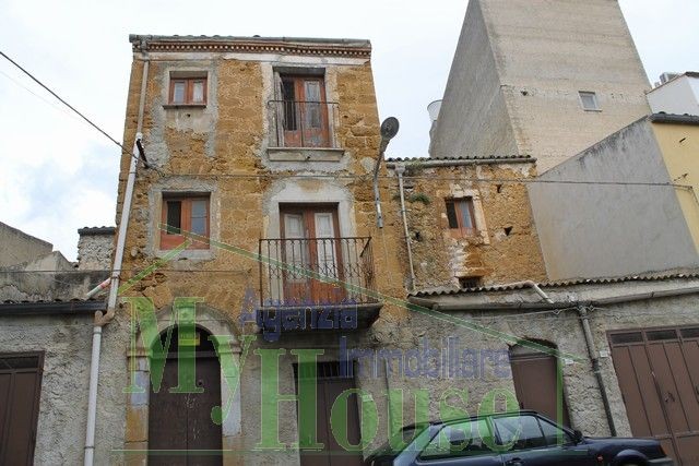 CASA STORICA RENATO VIA PALERMO