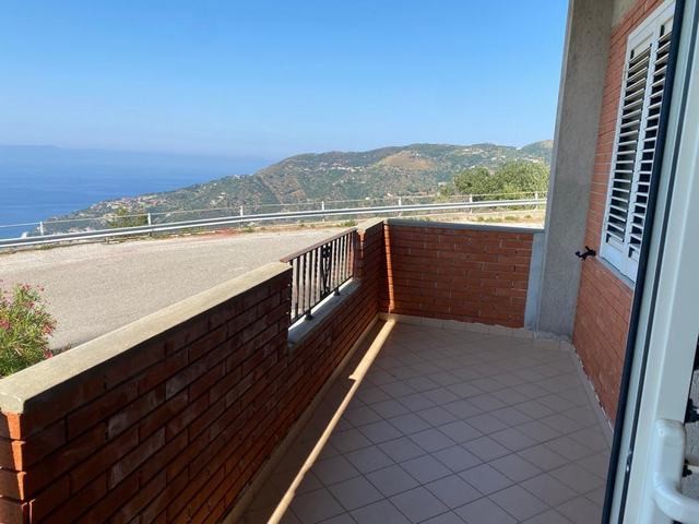 VILLA PANORAMICA A MARE – PIRAINO (ME)