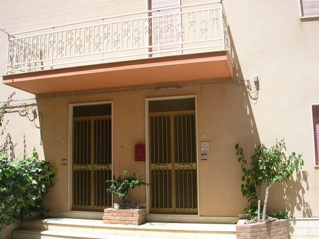 VILLA CON GIARDINO – COLLURA