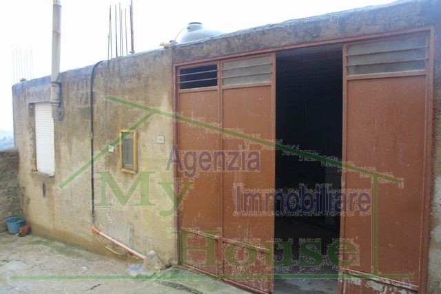 CASA LO MONACO VIA DON GERLANDO RE - PROPERTY IN SICILY