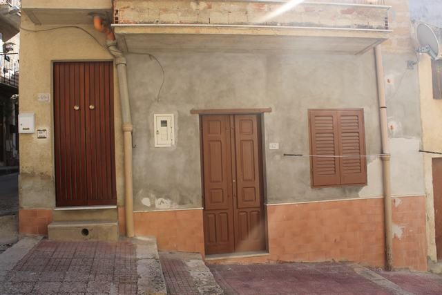 CASA D'ANGELO SALITA CARMELO E VIA TAMBURELLO - PROPERTY IN SICILY