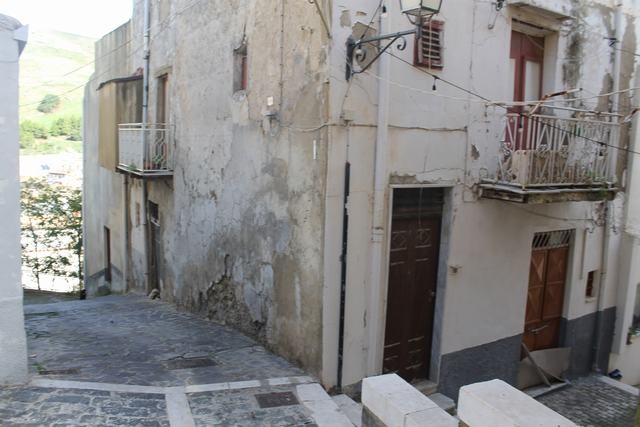 CASA MILIZIANO VIA CASALE – SICULIANA (AG)