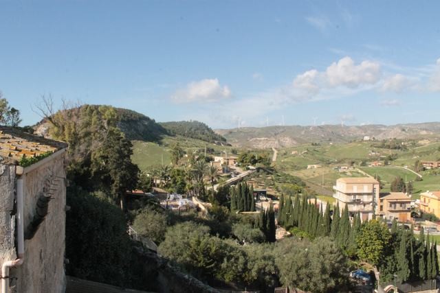 CASA MILIZIANO VIA CASALE – SICULIANA (AG)