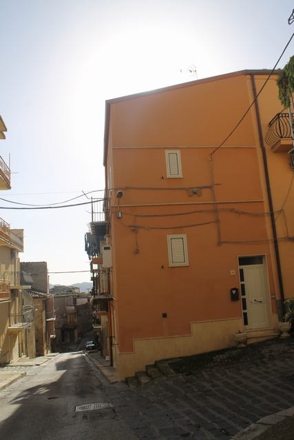 CASA TAORMINA VIA CALDERAI
