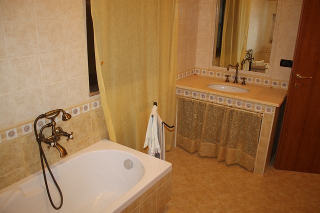 VILLA SILVANA – CORSO VITTORIO EMANUELE