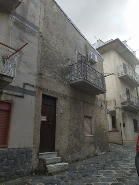 CASA VITO – SANTO STEFANO QUISQUINA