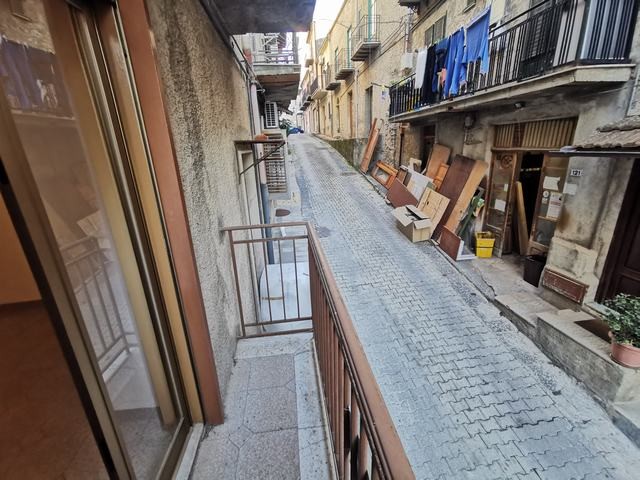 APT TRAPANI – VIA BELLINI, ALESSANDRIA