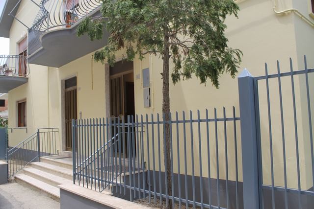 CASA AFFITTO DOMENICO - VIA PAGANINI - APT SX