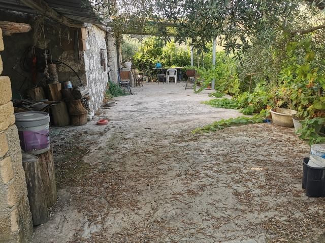 HOUSE AND LAND GUIDA - CDA QUARTO ROCCHI