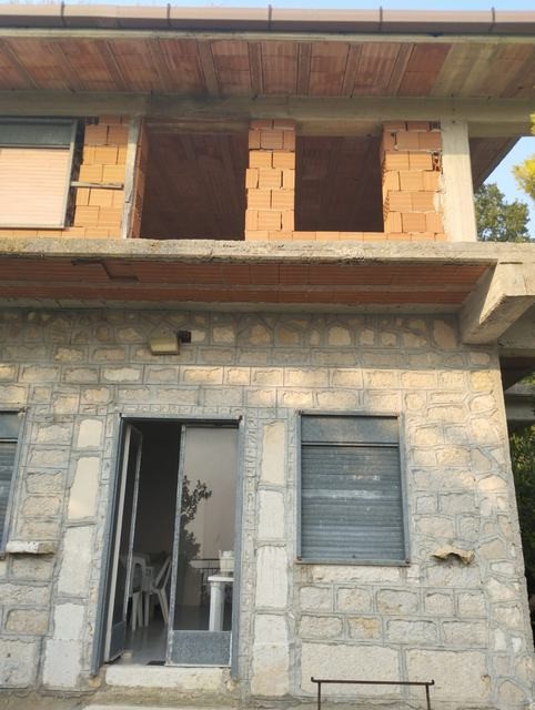CASA PANORAMICA E TERRENO LETO - SANTO STEFANO QUISQUINA