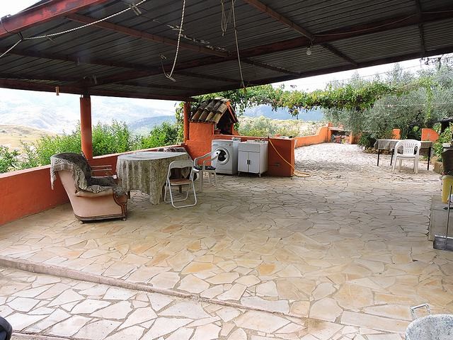 PANORAMIC HOUSE AND LAND CALDERONE CALDARELLE