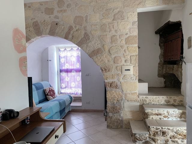 PANORAMIC HOUSE AND LAND CALDERONE CALDARELLE