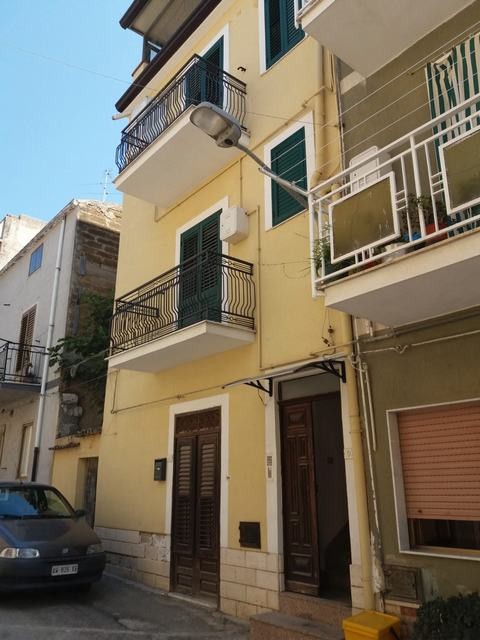 CASA TESTASECCA – VIA OBERDAN N.50, SAN BIAGIO PLATANI