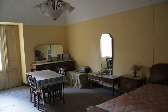 CASA CANNATELLA VIA CRISPI