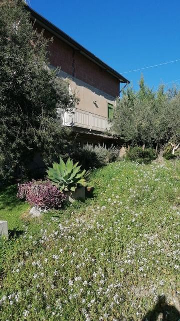 VILLA E TERERNO PANORAMICA ACQUISTO CDA CICIROTTI