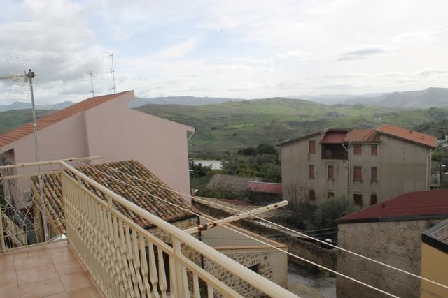 CASA PANORAMICA PRIMAVERA – SALITA RIGGIO E PIAZZA ORLANDO
