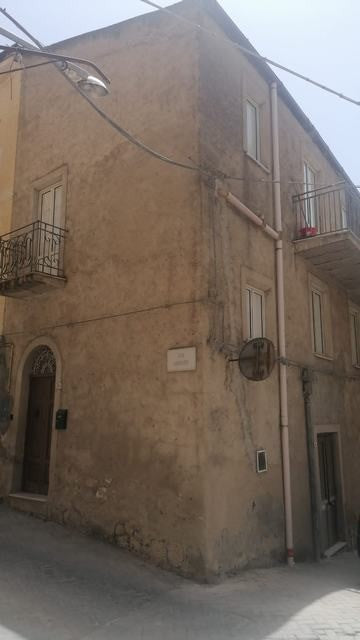 CASA CIMINO VIA ARIOSTO