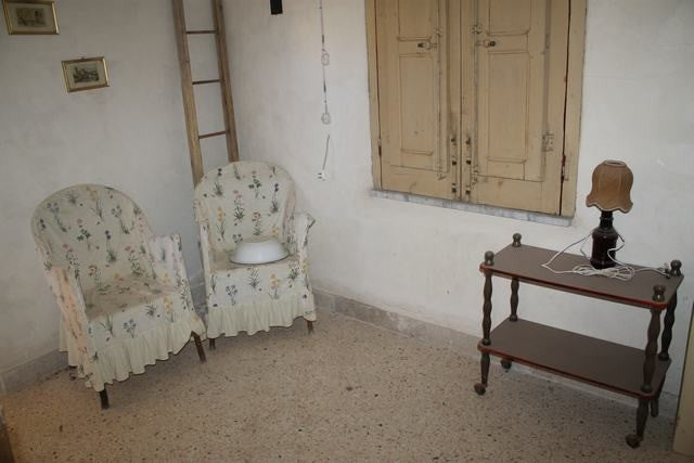 CASA A GIULIANA (PA)