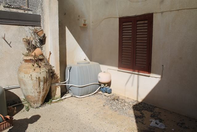 CASA A GIULIANA (PA)