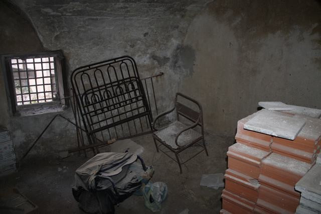 CASA A GIULIANA (PA)