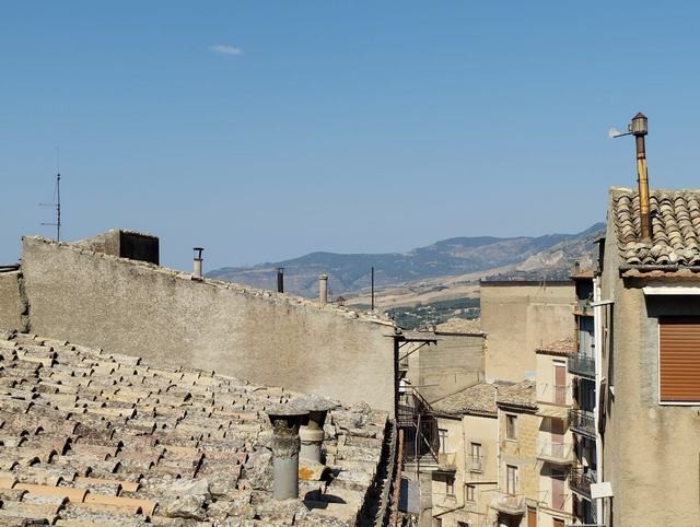 CASA PANORAMICA DI MAGGIO – SANTO STEFANO QUISQUINA (AG)