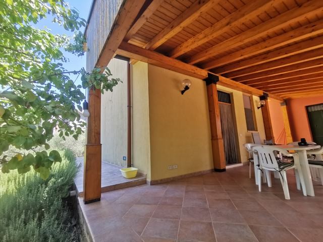 HOUSE AND LAND GUIDA - CORSO CINQUEMANI ARCURI