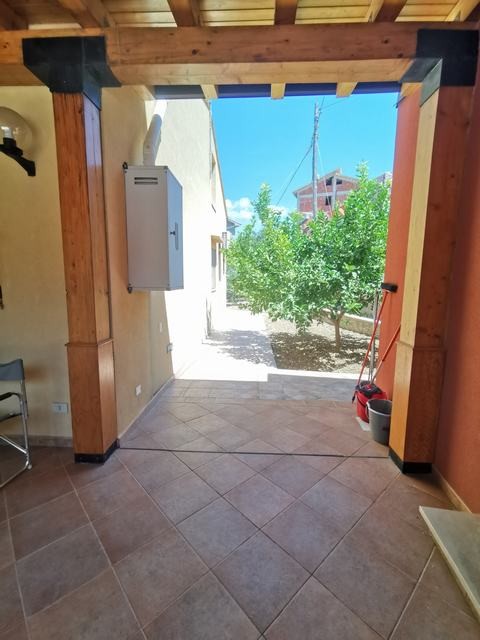 HOUSE AND LAND GUIDA - CORSO CINQUEMANI ARCURI