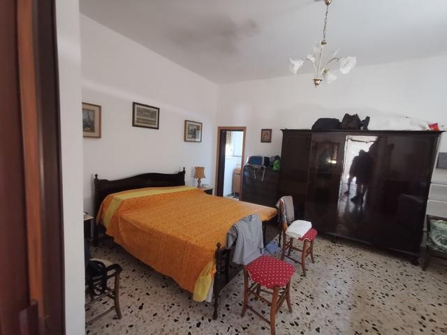 HOUSE AND LAND GUIDA - CORSO CINQUEMANI ARCURI