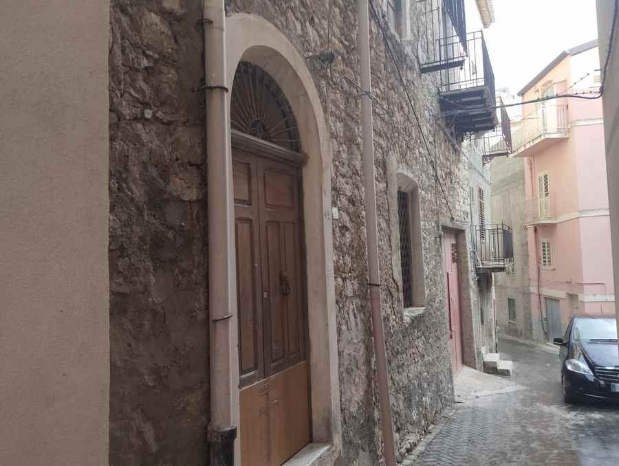 CASA GUGGINO COSTA - BIVONA (AG)