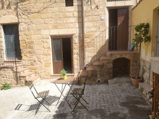 CASA GIORDANO CORTILE TINAGLIA