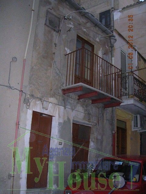 CASA BAIAMONTE CORTLE BORGIA