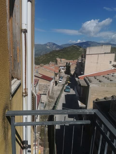 CASA SEDITA TRIOLO VIA VETURIA – ALESSANDRIA DELLA ROCCA (AG)