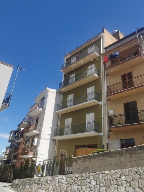 CASA SEDITA TRIOLO VIA VETURIA – ALESSANDRIA DELLA ROCCA (AG)