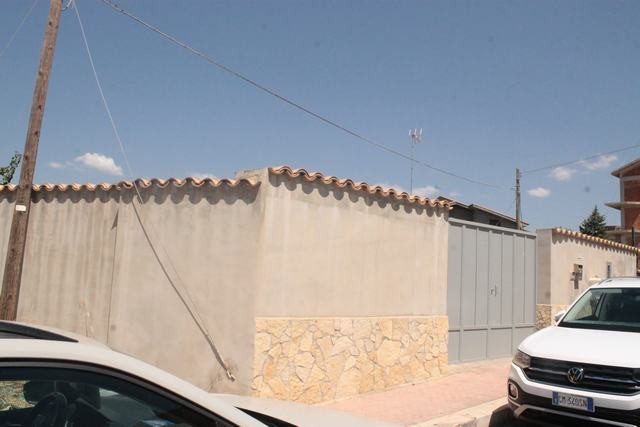 VILLA E TERRENO LETO – SANT'ANGELO MUXARO (AG)