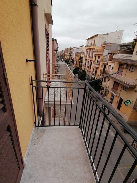 GAGLIANO HOUSE VITTORIO EMANUELE COURSE