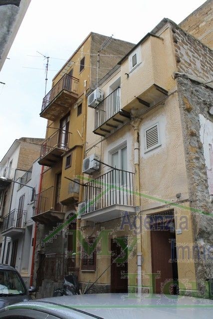 CASA DI MARIA VIA LA CORTE - PROPERTY IN SICILY