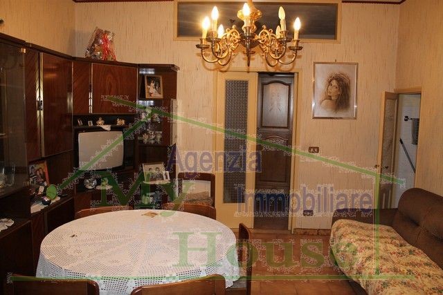 CASA DI CHIAZZA SALITA CARMELO - PROPERTY IN SICILY