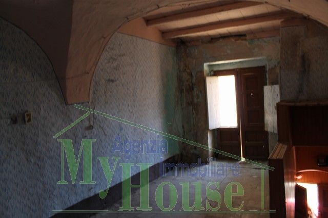 CASA GIUSEPPE VICOLO RIGGIO - PROPERTY IN SICILY