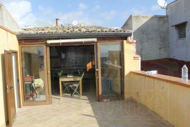 CASA PERCONTI CORSO CINQUEMANI