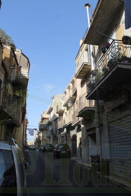 CASA PERCONTI CORSO CINQUEMANI