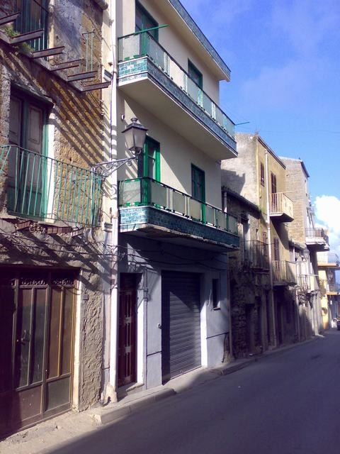 CASA LOSI, CORSO CINQUEMANI