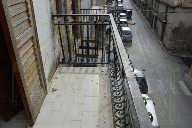 CASA CONIGLIO - CORSO VITTORIO EMANUELE - PROPERTY IN SICILY