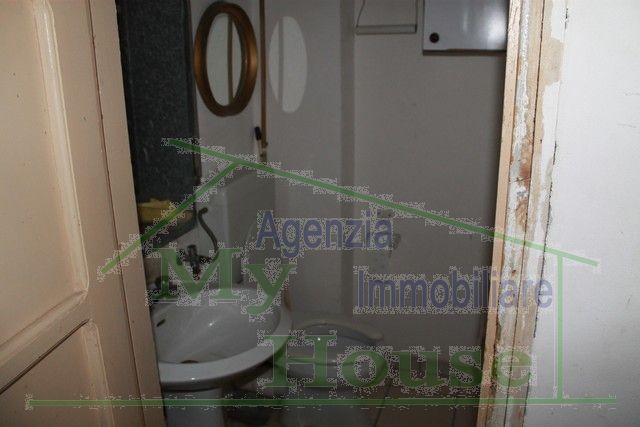 APT POLLARI VIA GIORGIO LA PIRA