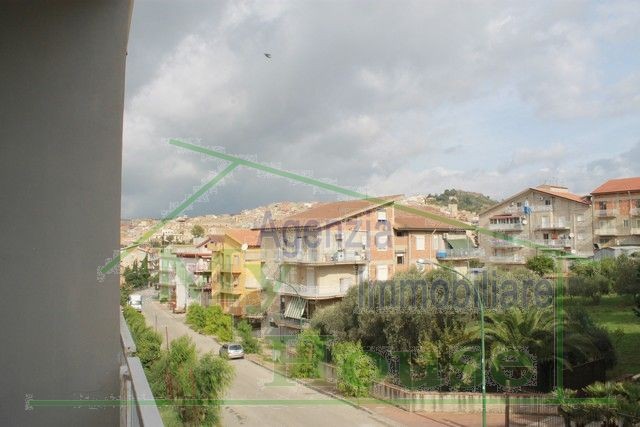 APT POLLARI VIA GIORGIO LA PIRA